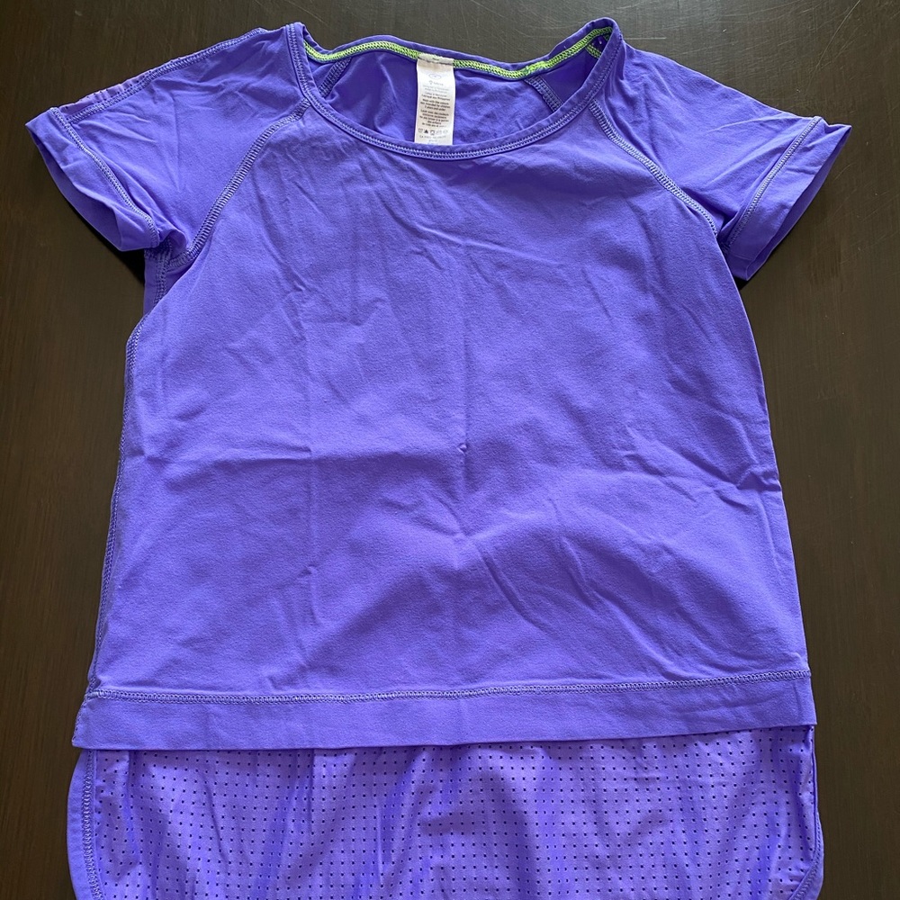Girls Ivivva Exercise T shirt - Size 7